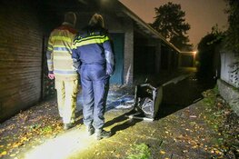 Brand bij garageboxen in Hilversum snel onder controle