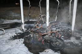 Scooter in brand gestoken in Hilversum
