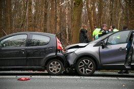Kop-staartbotsing op Hilversumseweg