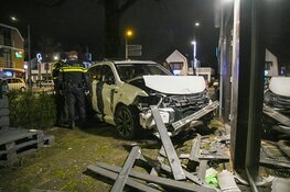 Brokkenpilote zorgt in Hilversum voor enorme ravage