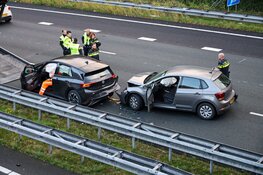 Flinke vertraging op A1 na ongeval met meerdere voertuigen
