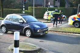 Oudere man op fiets gewond geraakt in Hilversum