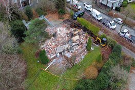 Enorme schade na verwoestende woningbrand in Bussum