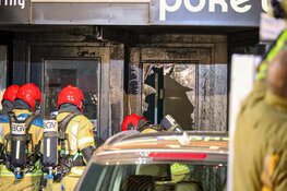 Brand door explosie bij afhaalrestaurant in Bussum
