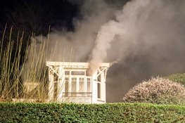 Veel rook bij woningbrand in Blaricum