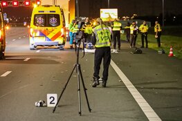 Persoon overleden bij ongeluk op A1, snelweg langdurig afgesloten