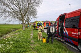 Auto te water bij ernstig ongeval in Naarden