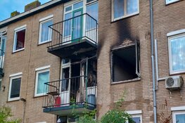 Grote brand in flat in Hilversum, twee woningen onbewoonbaar