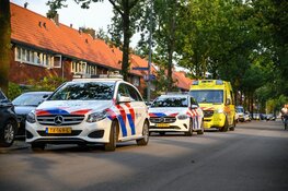 Gewonde en aanhouding na mogelijk steekincident in woning Hilversum