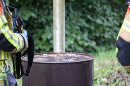 Groot vat in sloot in Muiderberg aangetroffen