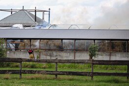 Brand bij agrarisch bedrijf in Loosdrecht