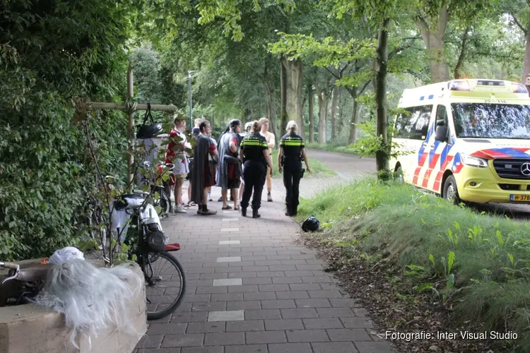 Ongeval in Blaricum: scooterrijder vlucht