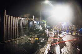 Auto door brand verwoest in Nederhorst den Berg