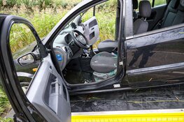 Auto te water Naarden