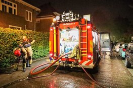 Brand legt schuur in de as in Naarden