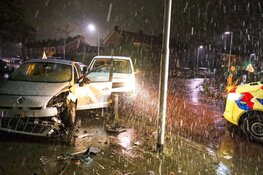 Botsing met veel schade in Bussum