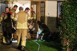 Kelder volgelopen bij woning Blaricum, brandweer schiet te hulp