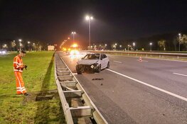 Drie inzittenden vluchten na crash op A1