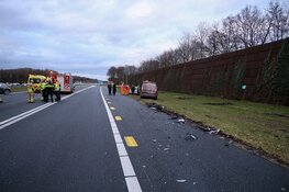 Ongeval met meerdere auto's bij Eemnes, A27 afgesloten