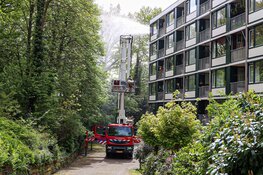 Brand in appartement in Bussum: hond uit woning gehaald