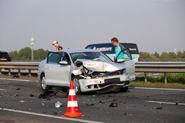 Kopstaartbotsing met meerdere voertuigen op A27 bij Blaricum