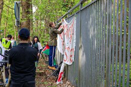 Demonstratie bij AvroTros-gebouw vanwege deelname Eurovisie Songfestival