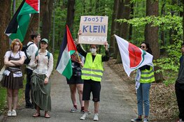 Demonstratie bij AvroTros-gebouw vanwege deelname Eurovisie Songfestival