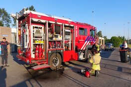 Auto begint te branden in Hilversum