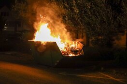 Bouwcontainer in brand in Bussum