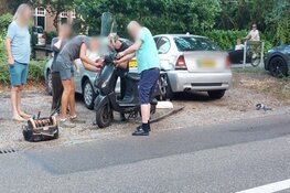 Scooterrijder gewond na aanrijding in 's-Graveland