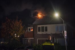 Uitslaande brand in woning Hilversum