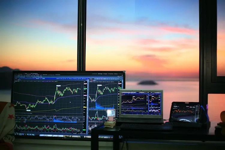 Hoe emoties en sentimenten de bitcoin koers beïnvloeden