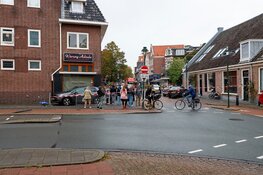 Automobilist ramt vier auto's en woning in Hilversum