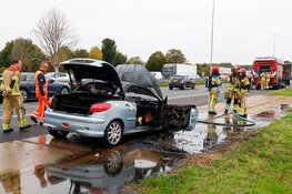 Auto door brand verwoest op A1