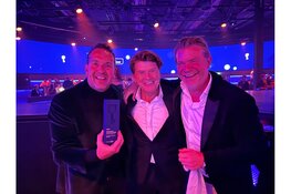 Van Vulpen & Roozenburg Makelaars bekroond met Funda Regio Award tijdens spectaculaire MAVA 2025