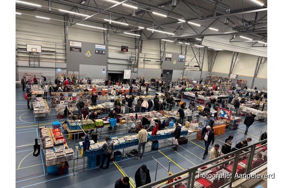 XXL Platenbeurs Hilversum – Zondag 23 november – Dudok Arena, de grootste, nieuwste en meest kleurrijke vinyl vibe van Nederland