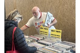 XXL Platenbeurs Hilversum – Zondag 23 november – Dudok Arena, de grootste, nieuwste en meest kleurrijke vinyl vibe van Nederland