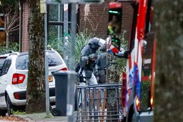 Meerdere woningen ontruimd voor man met onbegrepen gedrag. Opgeschaald naar Grip 1 en QRT opgeroepen