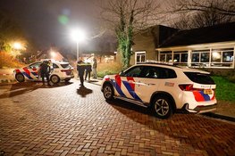 Gebied rond Tesselschadelaan in Muiderberg tijdelijk afgezet na vondst verdacht object