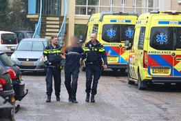 Persoon aangehouden na steekpartij in flat in Bussum