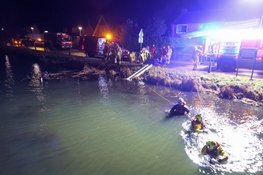 Fiets aangetroffen langs kanaal in 's Graveland, veel hulpdiensten ter plaatse