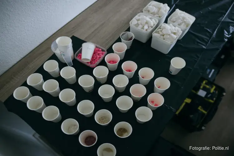 Drie aanhoudingen en drugs in beslag genomen in darkwebonderzoek