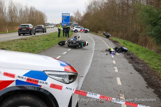 Motorrijder zwaargewond na val op parallelweg langs N236 bij Ankeveen
