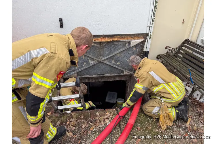 Kelder van restaurant volgestroomd met water na leidingbreuk