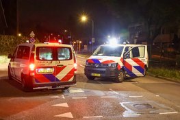 Ramen en deuren vernield van Gemeentehuis Loosdrecht waar eerder demonstraties plaatsvonden tegen AZC