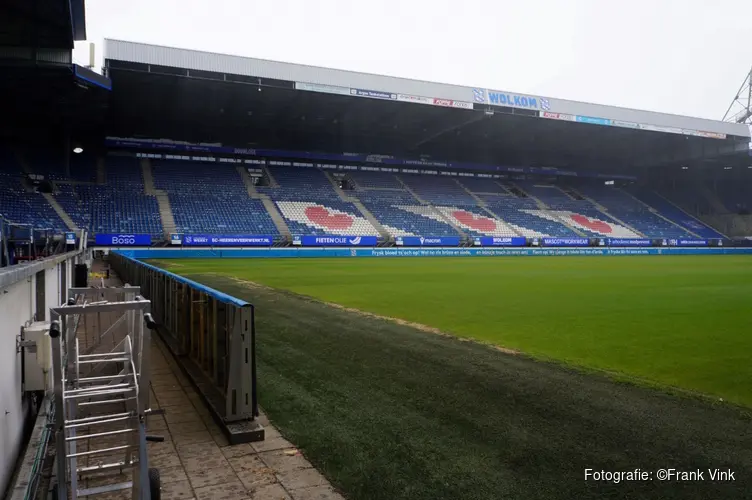Ajax veroordeeld tot play-offs na remise in Heerenveen