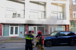 Brand in gebouw nadat man met benzinetank bezig is in Hilversum
