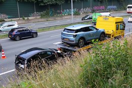 Meerdere voertuigen betrokken bij ongeval op A1 bij Naarden, flinke vertraging in ochtendspits