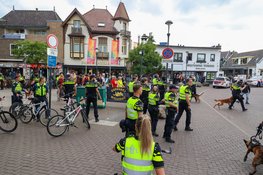Demonstraties Hilversum verlopen grimmig, politie grijpt in