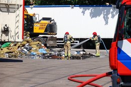 Brand ontstaan in container van vuilniswagen